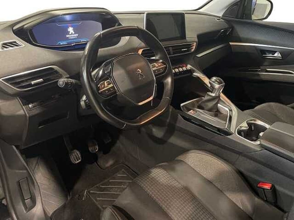 Peugeot 3008 usata a Salerno (9)