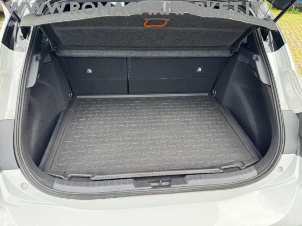 Toyota Corolla usata a Roma (11)