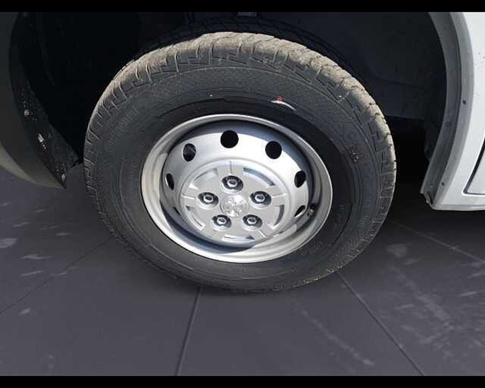 Peugeot Boxer nuova a Cuneo (15)