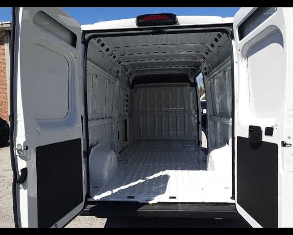 Peugeot Boxer nuova a Cuneo (8)