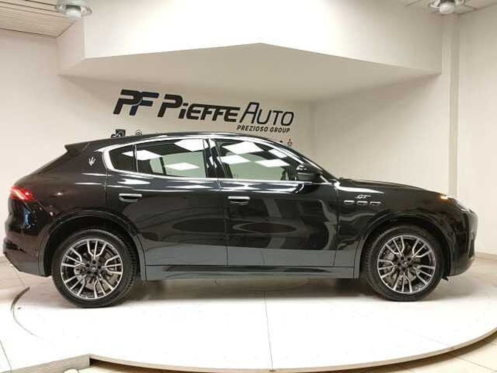 Maserati Grecale usata a Teramo (5)