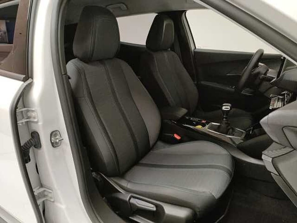 Peugeot 2008 usata a Teramo (11)