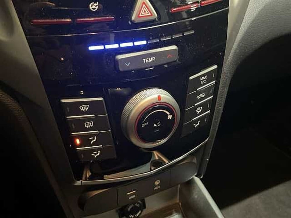 Ssangyong Tivoli usata a Catanzaro (16)