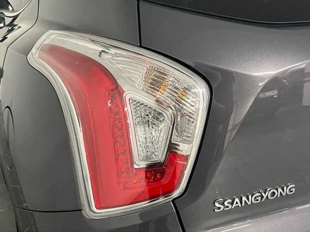 Ssangyong Tivoli usata a Catanzaro (19)