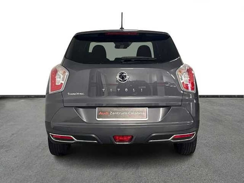 Ssangyong Tivoli usata a Catanzaro (5)