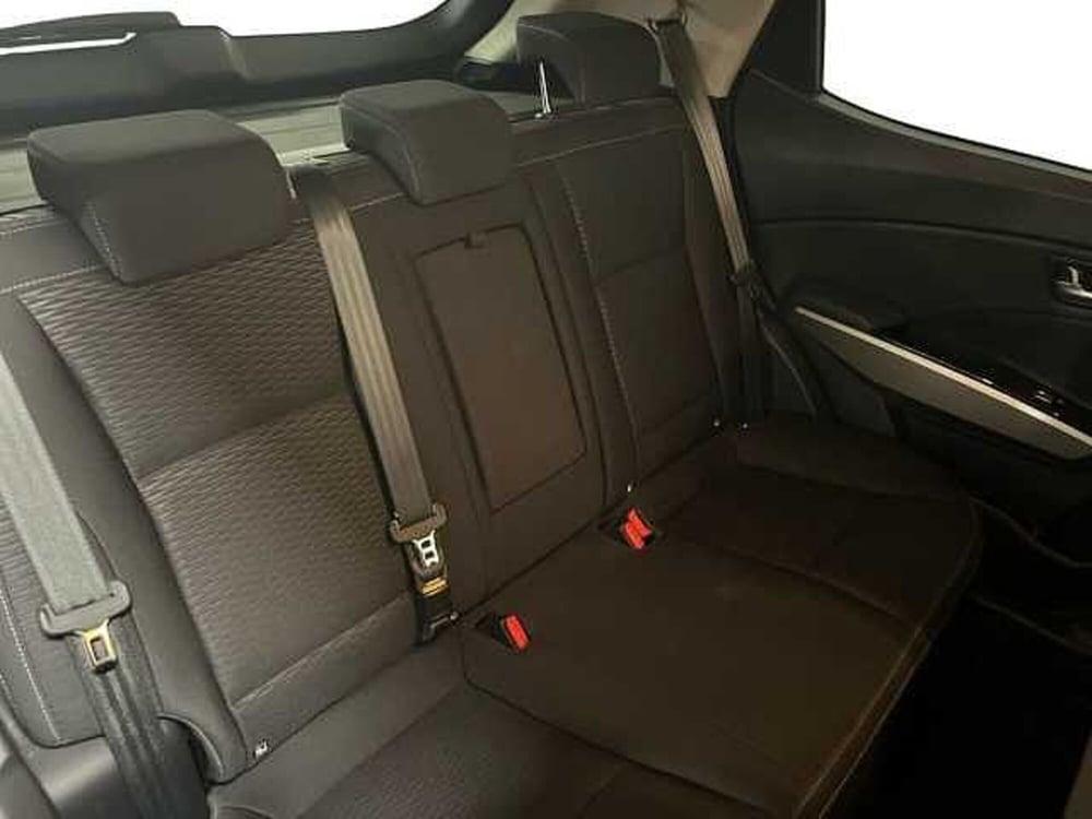 Ssangyong Tivoli usata a Catanzaro (7)