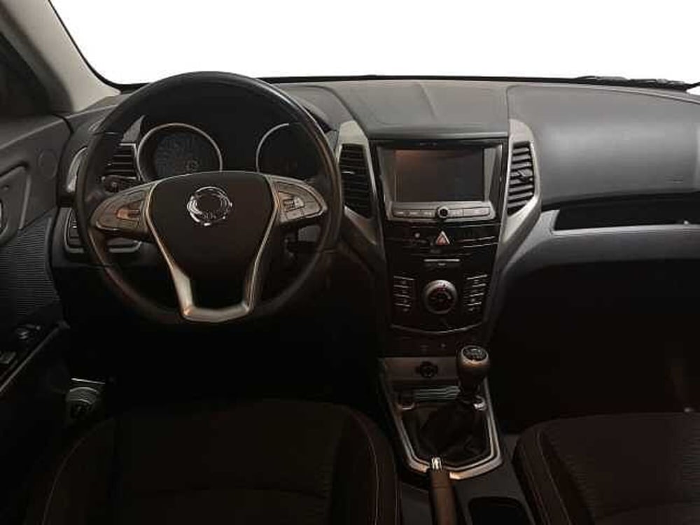 Ssangyong Tivoli usata a Catanzaro (9)
