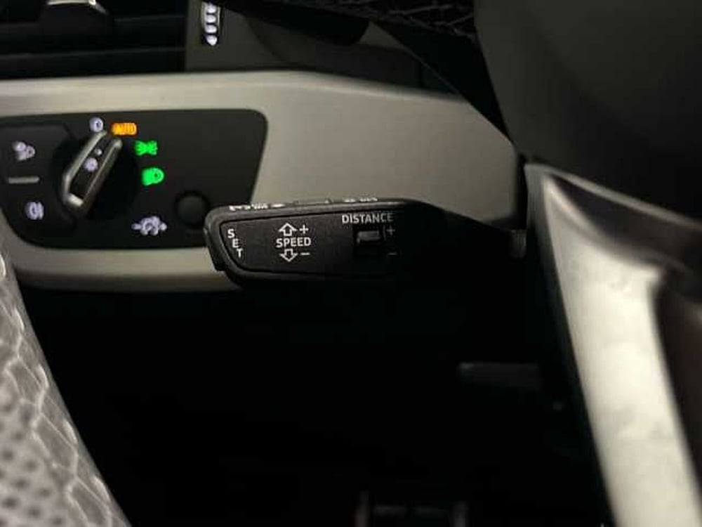 Audi A4 Avant usata a Catanzaro (20)