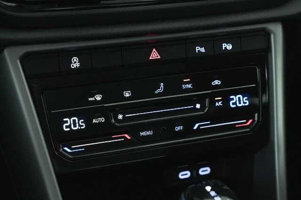 Volkswagen T-Roc usata a Como (19)