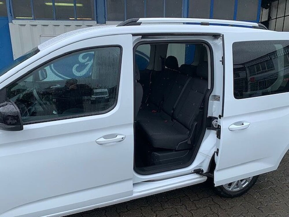 Ford Tourneo Connect usata a Torino (10)