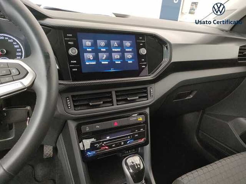 Volkswagen T-Cross usata a Varese (13)