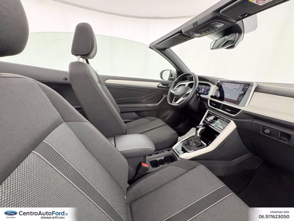 Volkswagen T-Roc Cabrio usata a Roma (6)