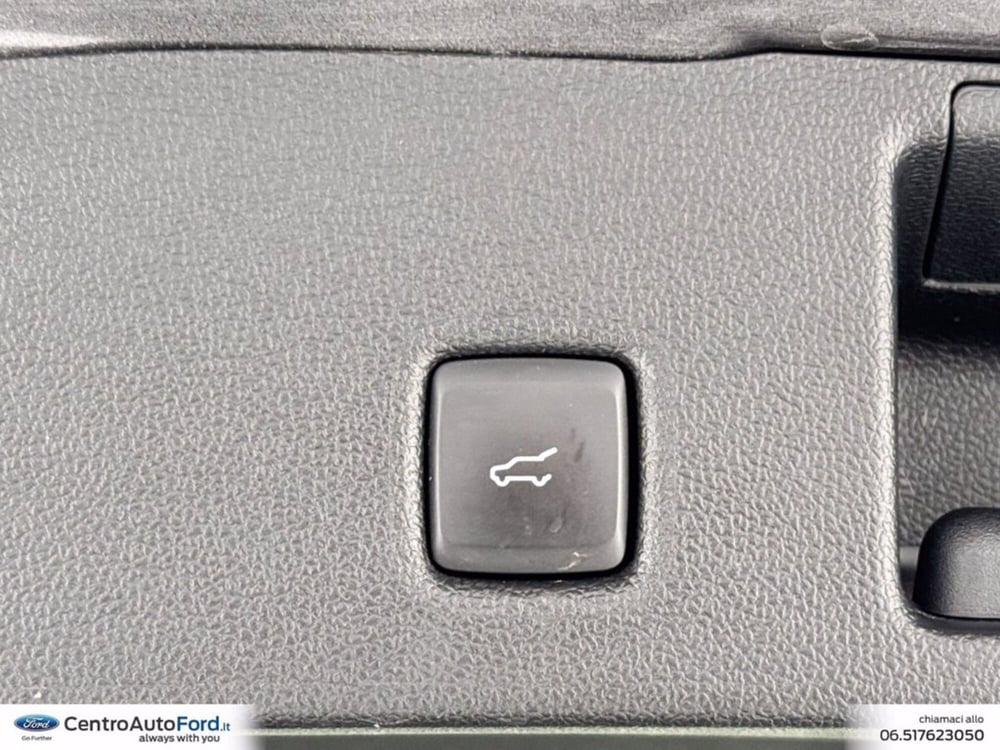Ford Kuga usata a Roma (12)