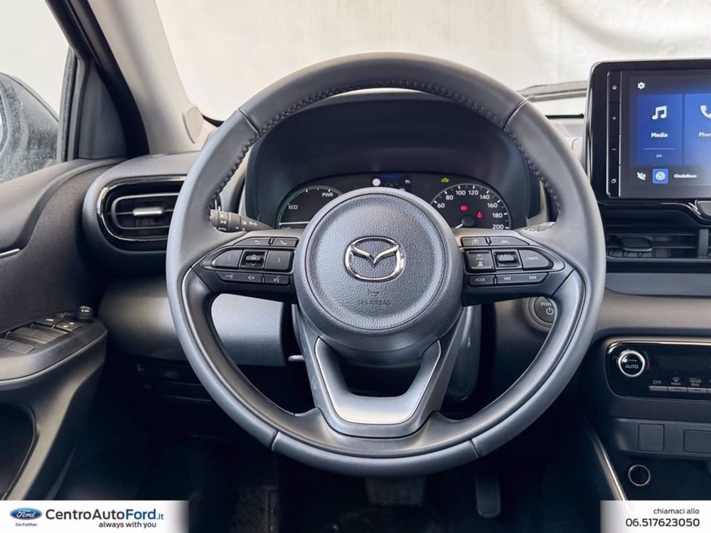 Mazda Mazda2 Hybrid nuova a Roma (18)