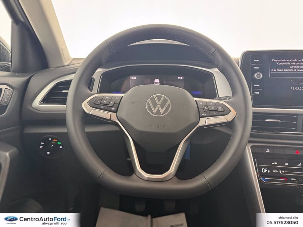 Volkswagen T-Roc nuova a Roma (18)