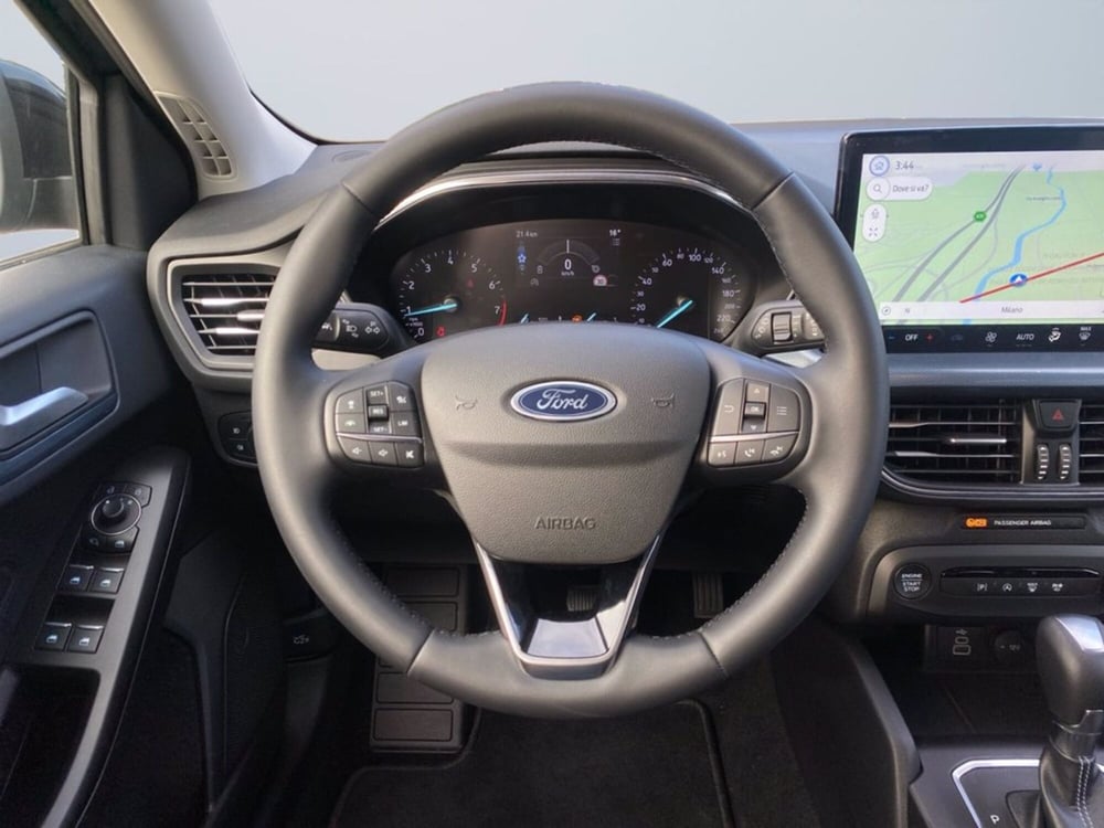 Ford Focus Station Wagon nuova a Milano (13)