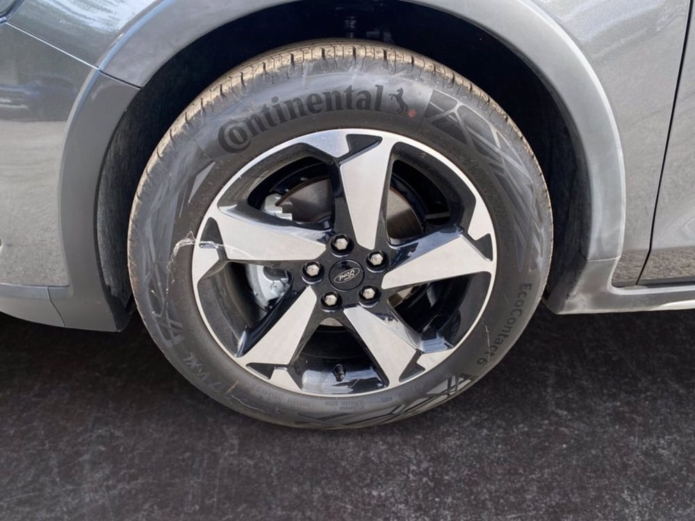 Ford Focus Station Wagon nuova a Milano (16)