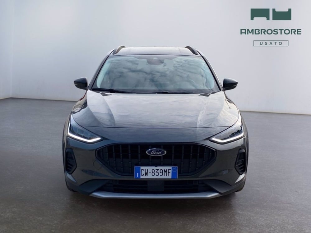 Ford Focus Station Wagon nuova a Milano (2)