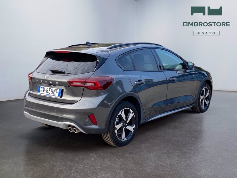 Ford Focus Station Wagon nuova a Milano (5)