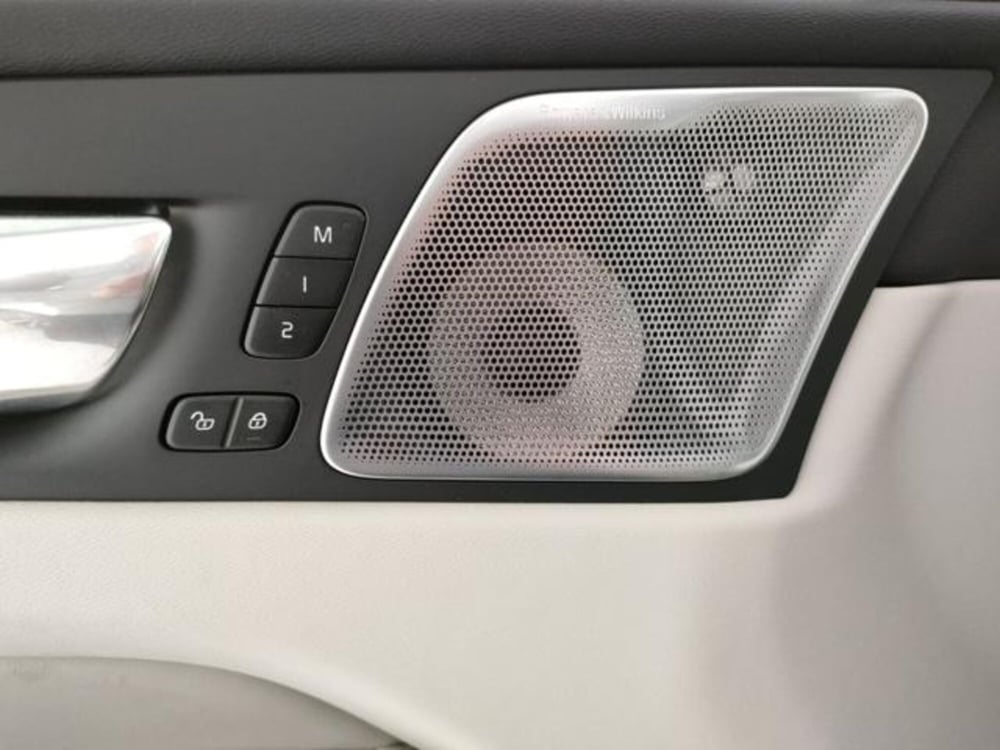 Volvo XC60 usata a Modena (13)