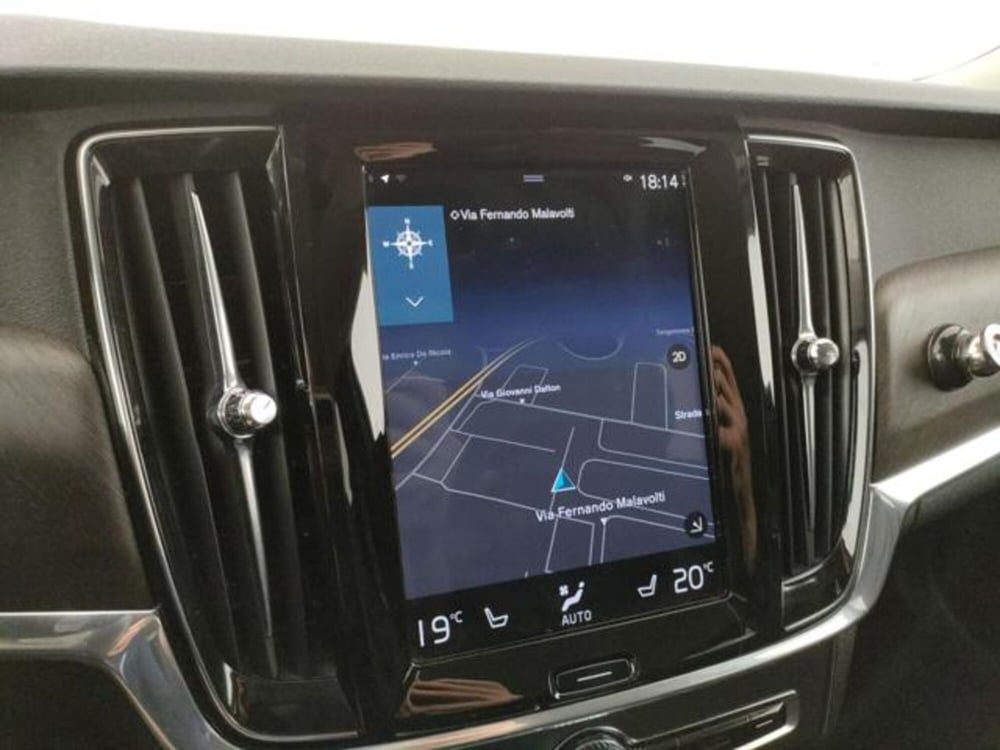 Volvo V90 Cross Country usata a Modena (19)