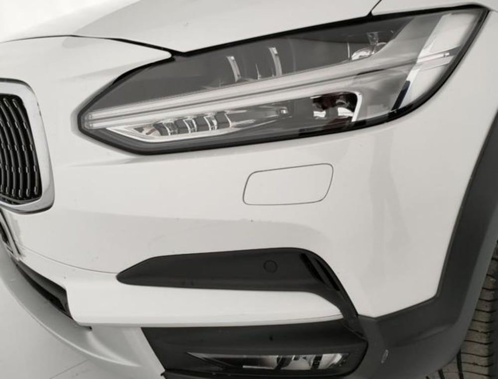 Volvo V90 Cross Country usata a Modena (9)