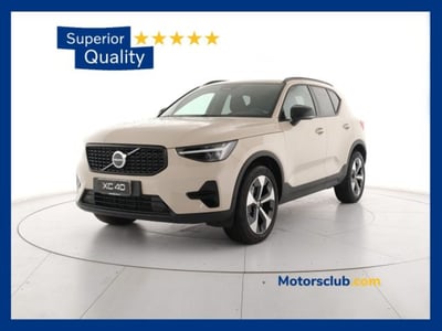Volvo XC40 B3 automatico Plus Dark nuova a Modena