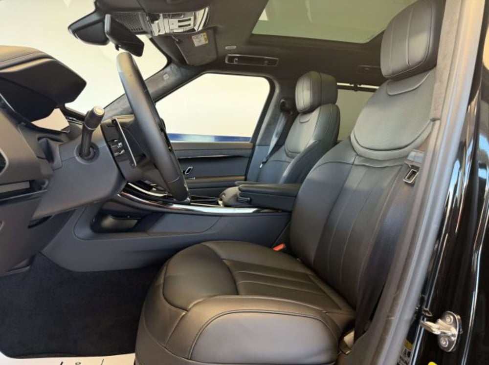 Land Rover Range Rover Sport nuova a Torino (6)
