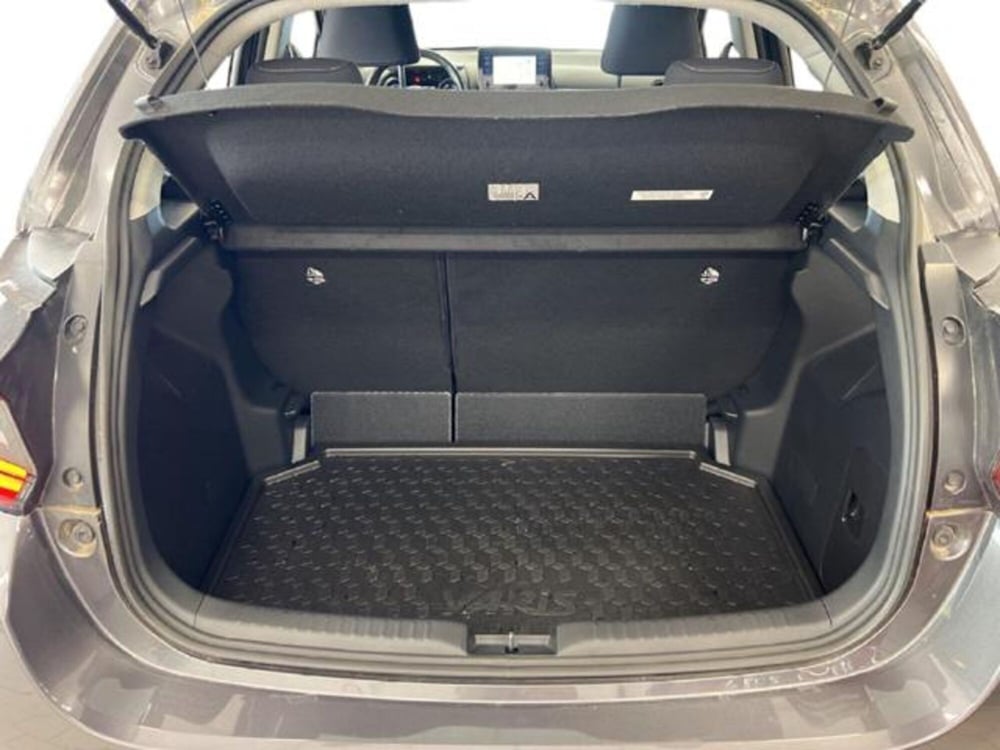 Toyota Yaris Cross usata a Vercelli (9)