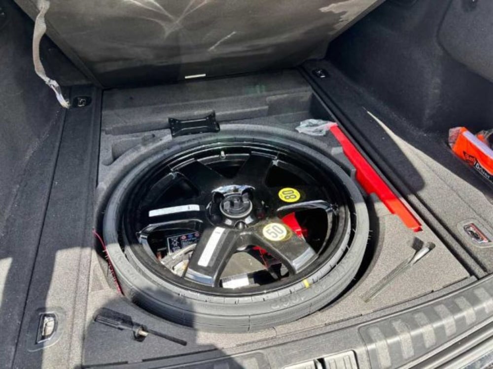 Alfa Romeo Stelvio usata a Caltanissetta (14)