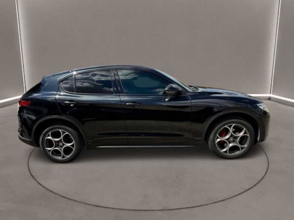 Alfa Romeo Stelvio usata a Caltanissetta (7)