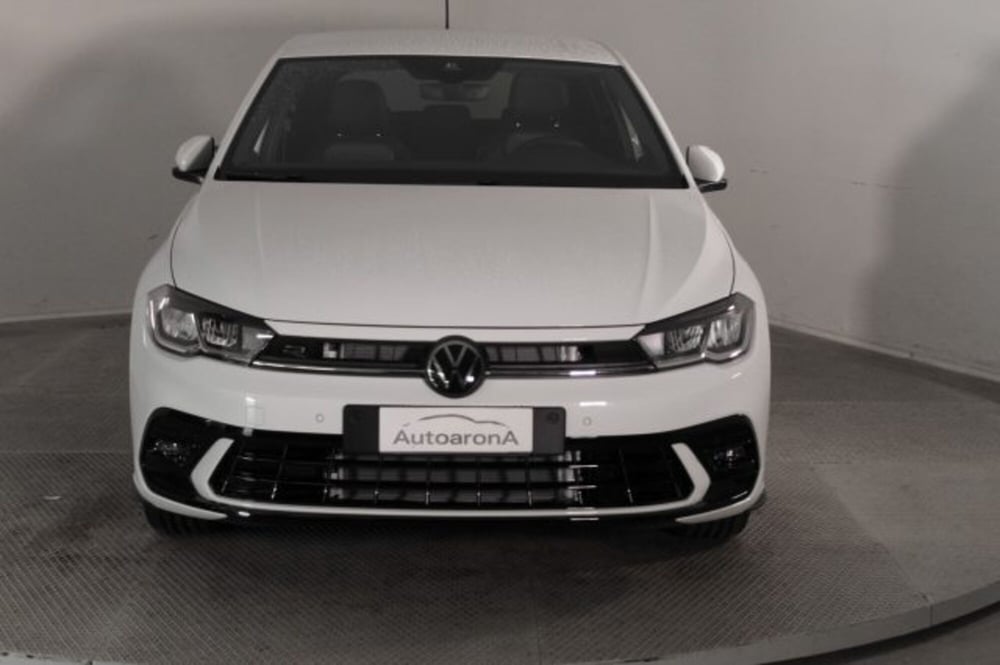 Volkswagen Polo nuova a Novara (2)