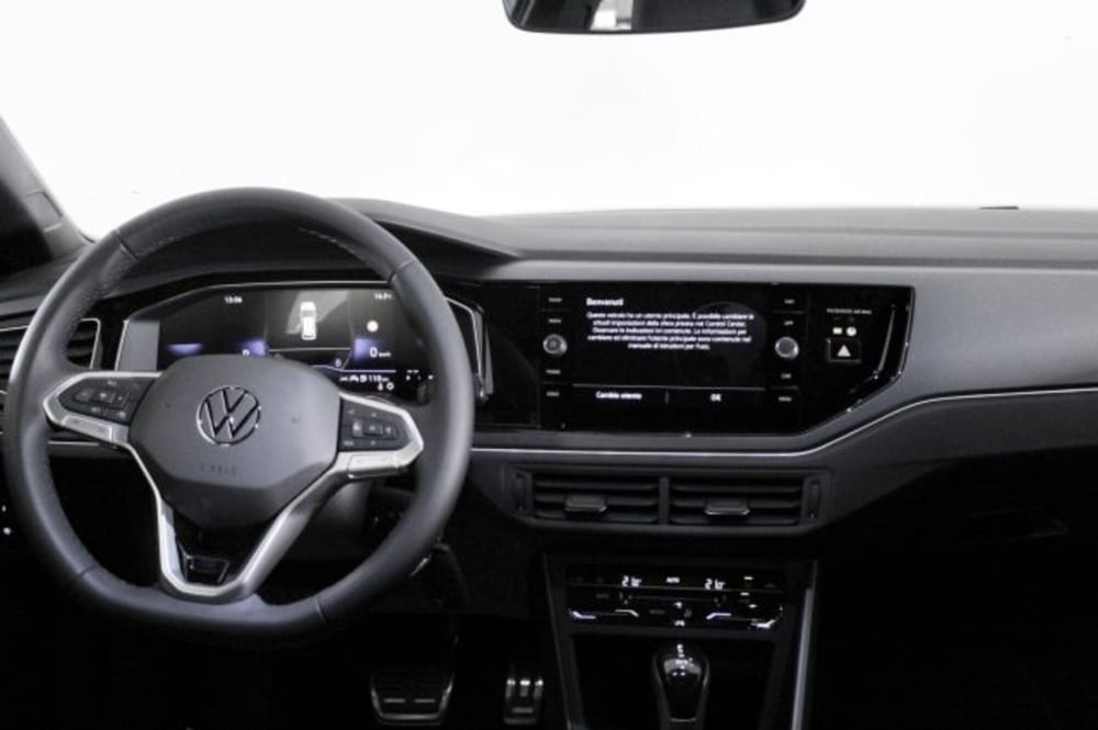 Volkswagen Polo nuova a Novara (6)