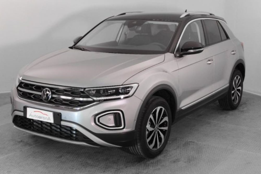 Volkswagen T-Roc nuova a Novara