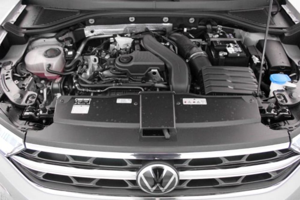 Volkswagen T-Roc nuova a Novara (10)