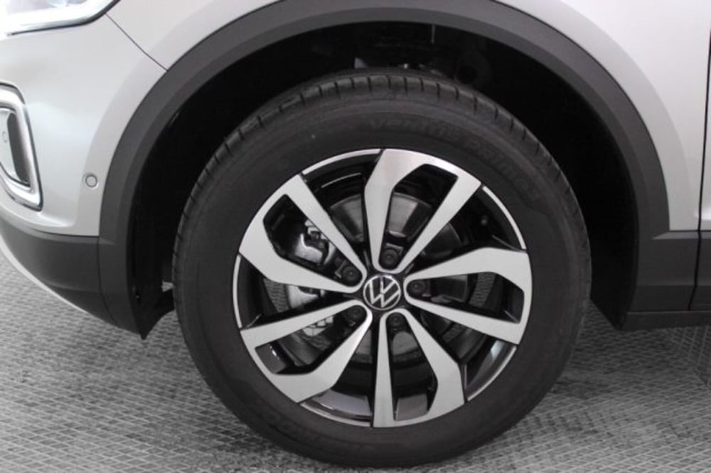 Volkswagen T-Roc nuova a Novara (17)