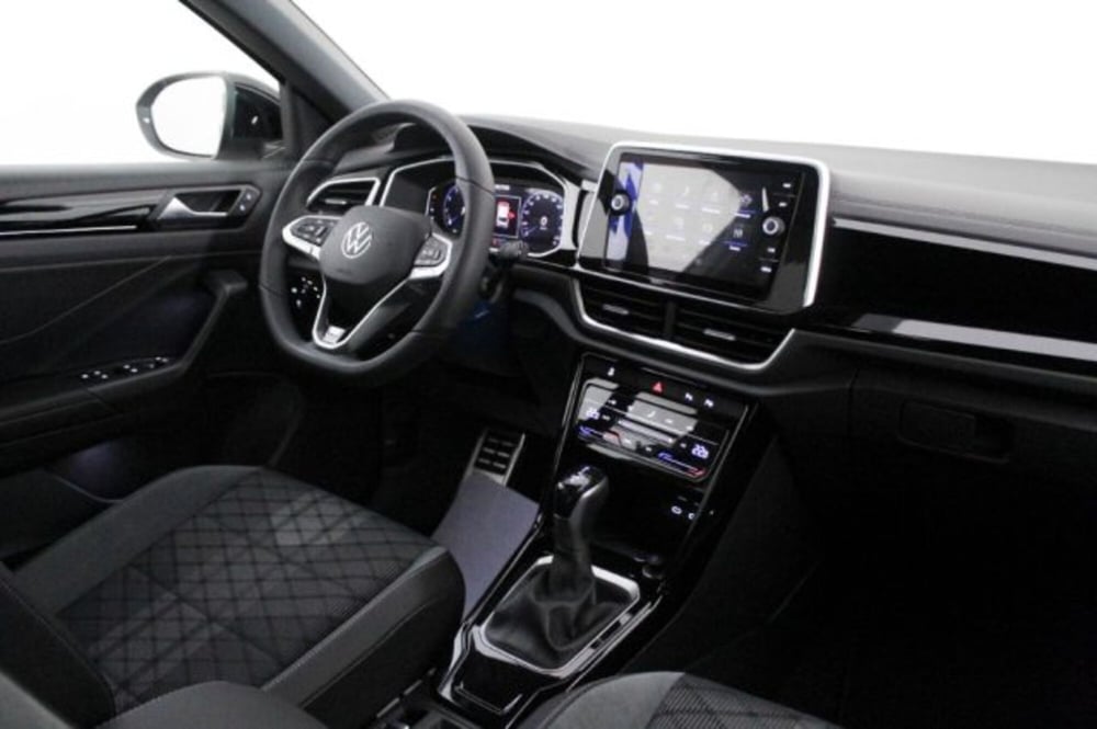 Volkswagen T-Roc nuova a Novara (6)