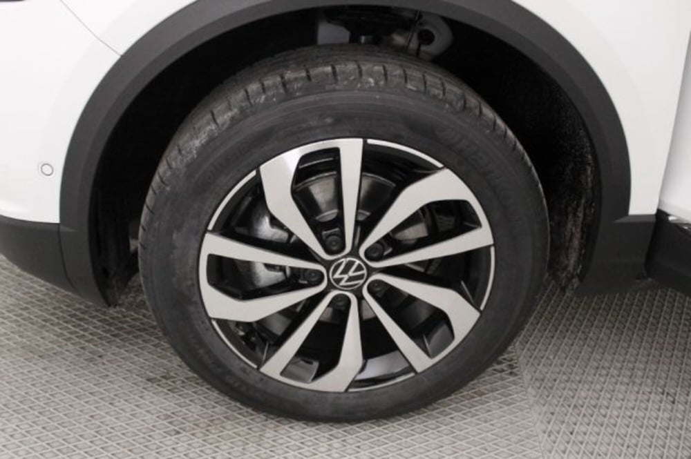 Volkswagen T-Roc nuova a Novara (15)