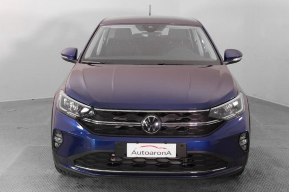 Volkswagen Taigo nuova a Novara (2)
