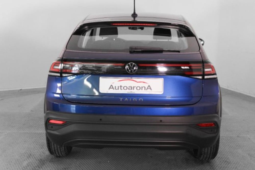 Volkswagen Taigo nuova a Novara (5)