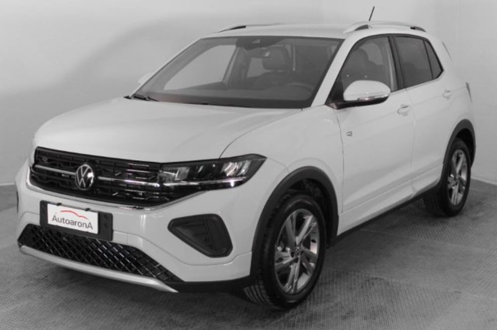 Volkswagen T-Cross nuova a Novara