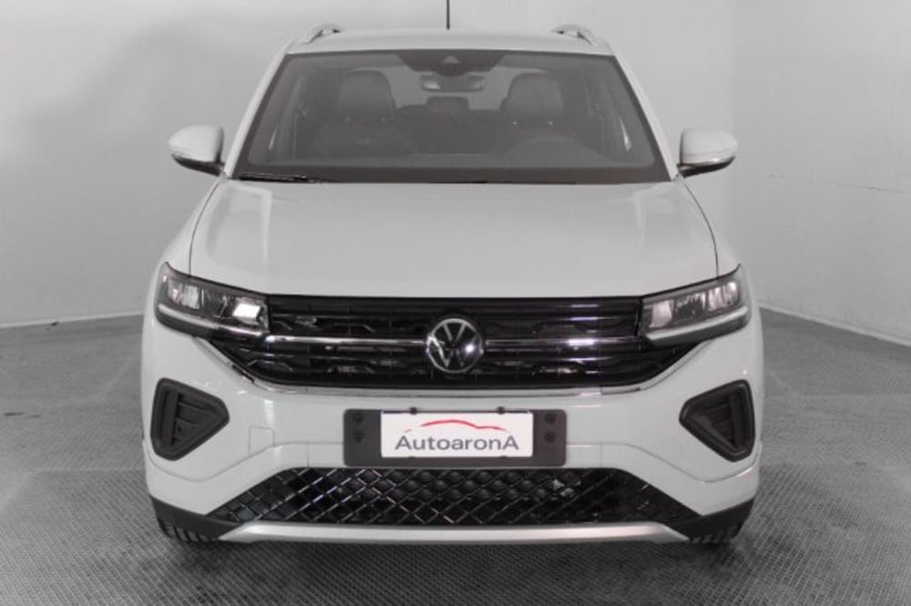 Volkswagen T-Cross nuova a Novara (2)
