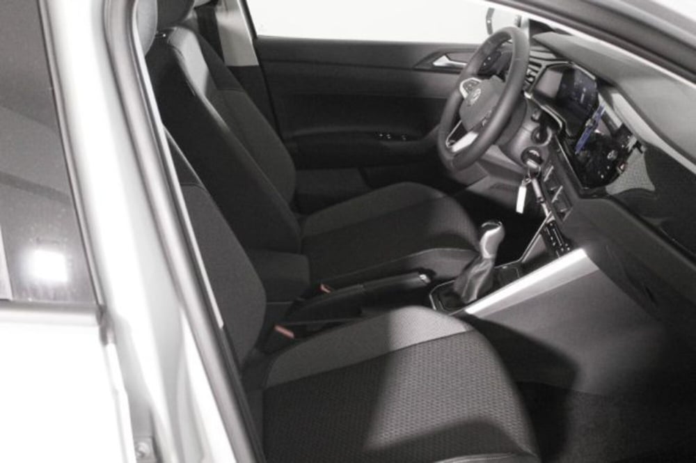 Volkswagen Polo nuova a Novara (8)