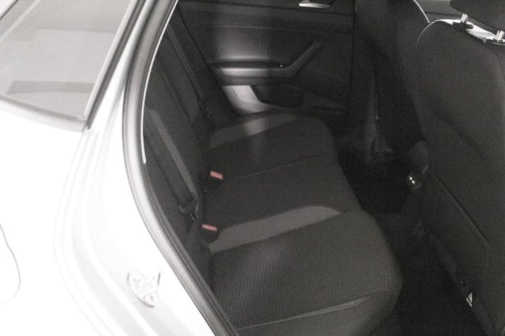 Volkswagen Polo nuova a Novara (9)