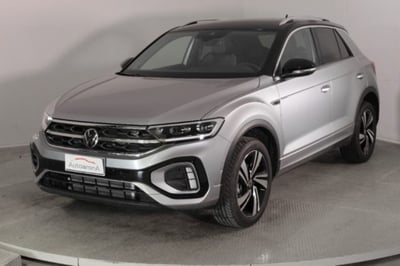 Volkswagen T-Roc 1.5 tsi R-Line dsg nuova a Paruzzaro