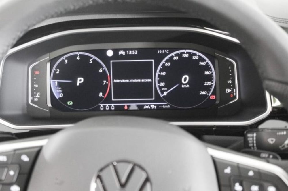 Volkswagen T-Roc nuova a Novara (6)