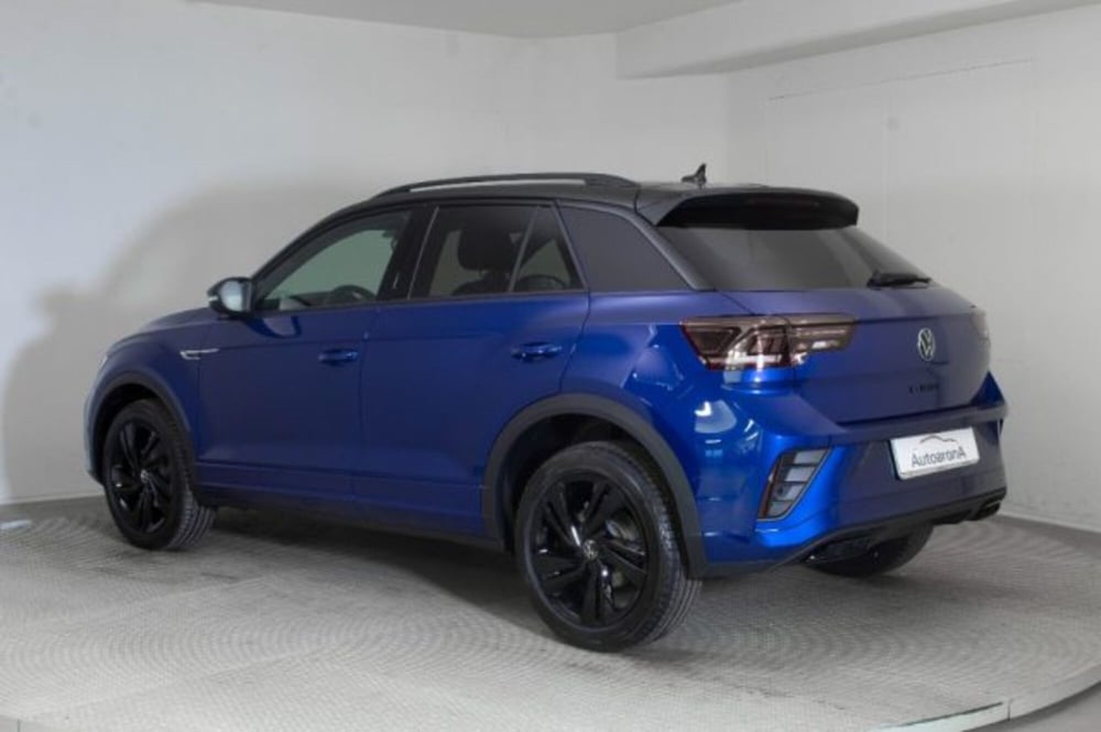 Volkswagen T-Roc nuova a Novara (7)