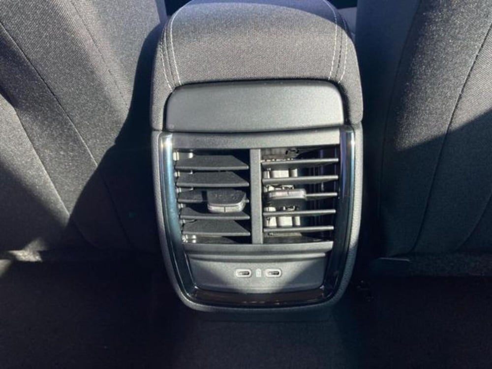 Skoda Kamiq nuova a Novara (11)