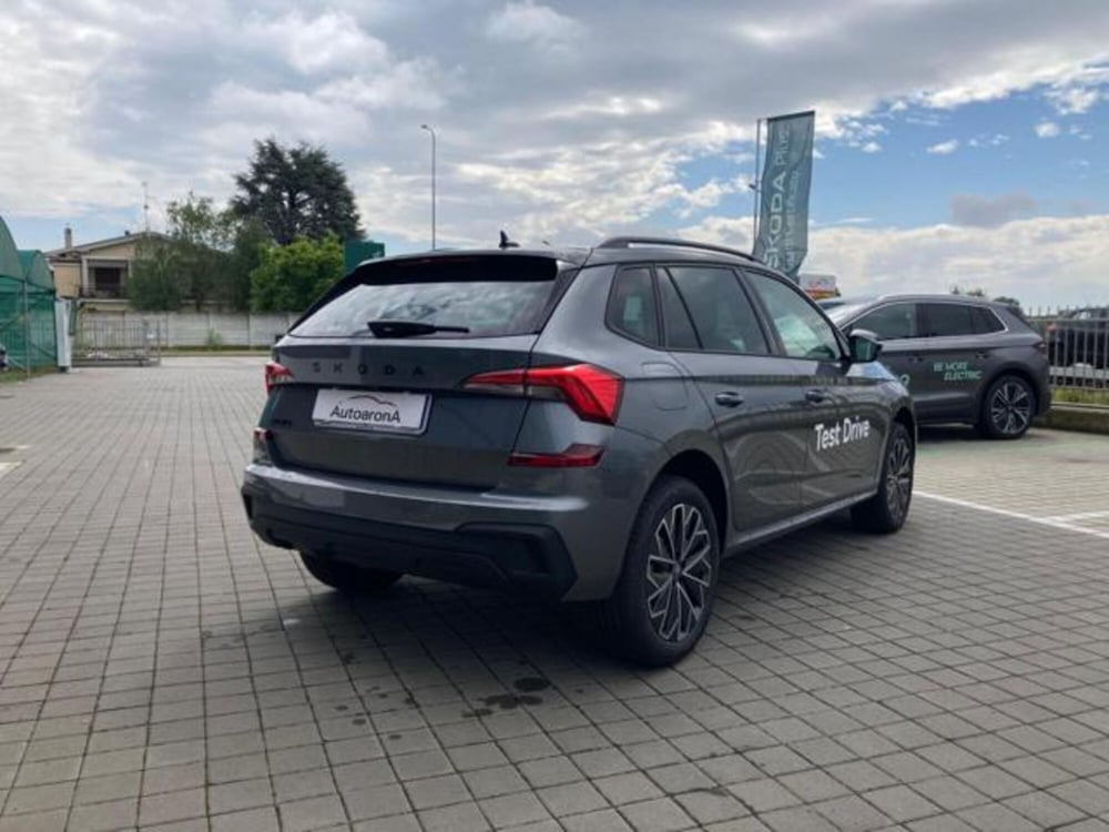 Skoda Kamiq nuova a Novara (3)
