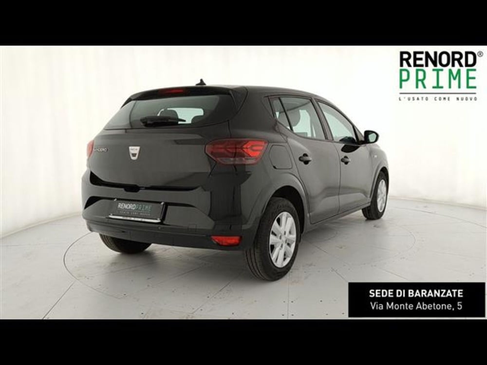 Dacia Sandero usata a Milano (5)